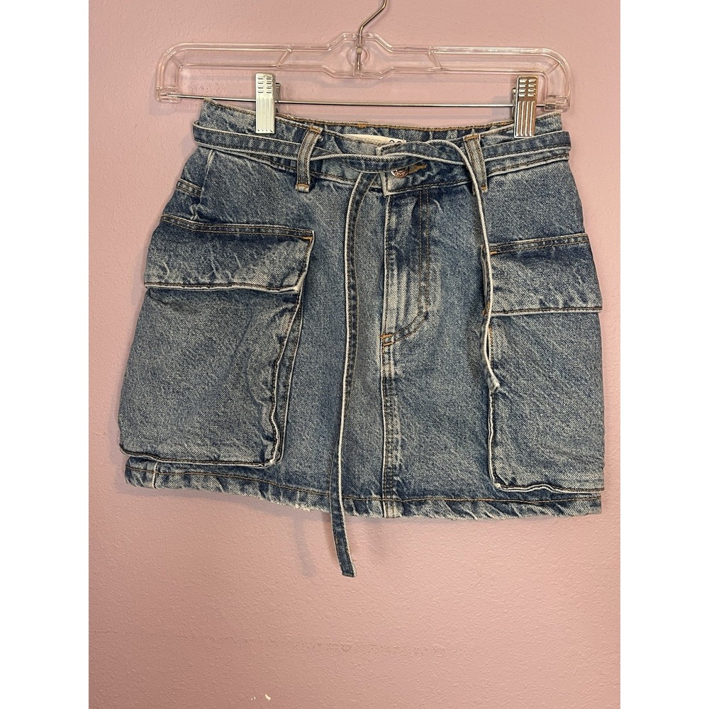 Stradivarious Women's Denim Cargo Mini Skirt Size 00